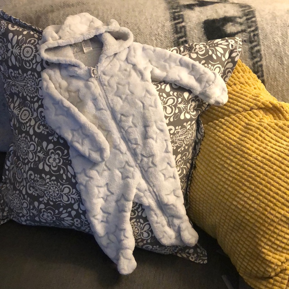 Fleece onesie, 3/6M